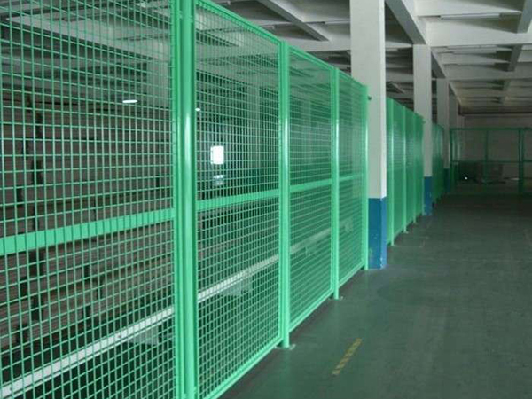 濰坊倉(cāng)庫(kù)隔離柵圖片4