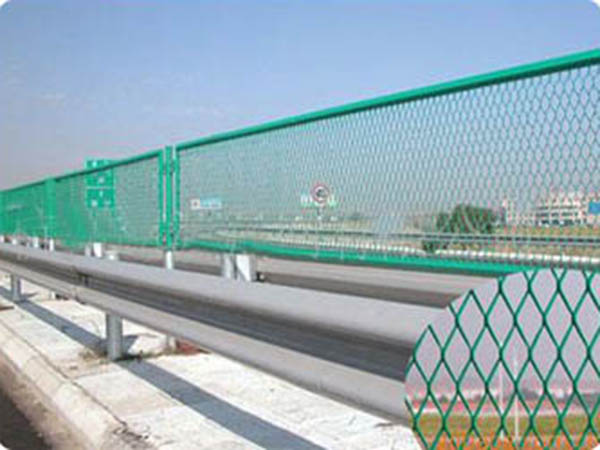 濰坊橋梁防護欄圖片2 濰坊橋梁防護欄圖片2