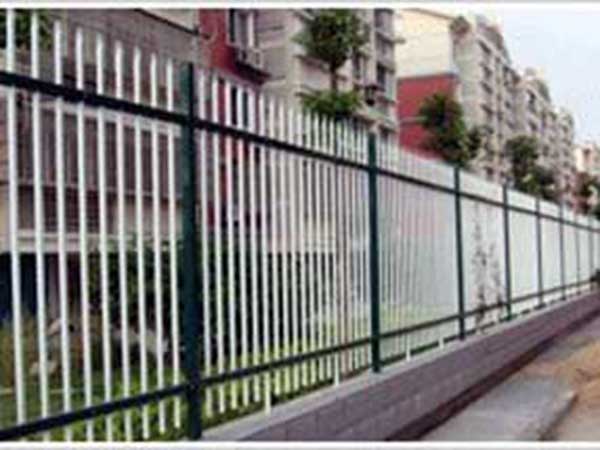 濰坊小區鐵藝防護欄圖片4