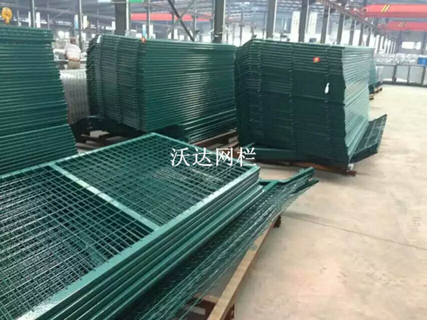 武威滬昆鐵路貴州段防護柵欄護欄網項目圖片5 武威滬昆鐵路貴州段防護柵欄護欄網項目圖片5