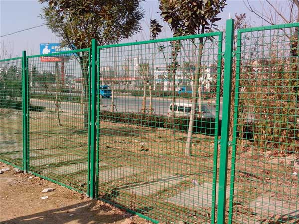 濰坊高速公路護欄網圖片5