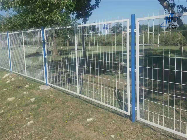 濰坊高速公路護欄網圖片6