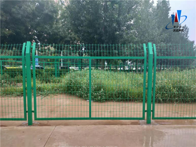 馬鞍山公路隔離柵圖片4 馬鞍山公路隔離柵圖片4