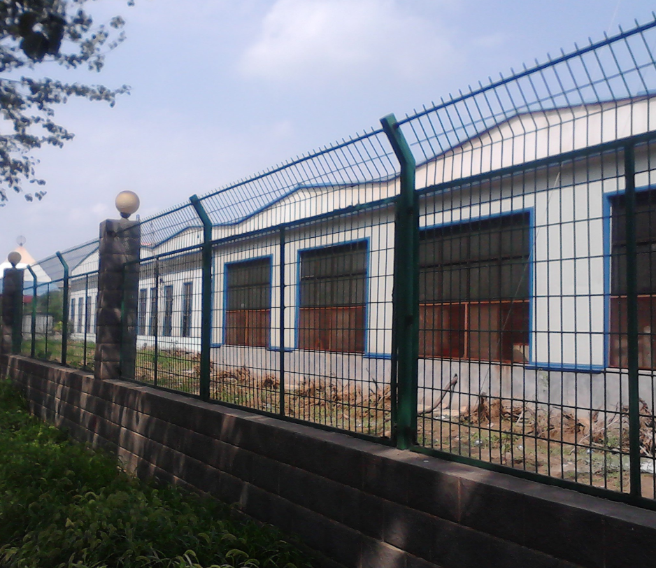 廠區(qū)隔離網(wǎng)