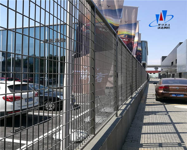 圍墻護欄網圖片1 圍墻護欄網圖片1